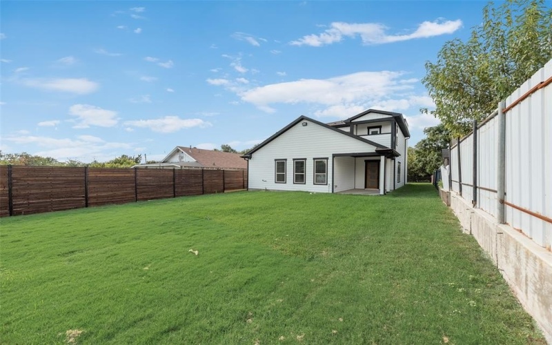 1206 Vermont Avenue, Dallas, TX 75216, 4 Bedrooms Bedrooms, ,3 BathroomsBathrooms,Residential,For Sale,1206 Vermont Avenue,0,21088516