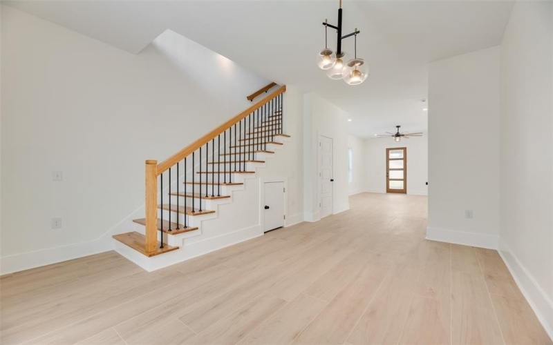 1206 Vermont Avenue, Dallas, TX 75216, 4 Bedrooms Bedrooms, ,3 BathroomsBathrooms,Residential,For Sale,1206 Vermont Avenue,0,21088516