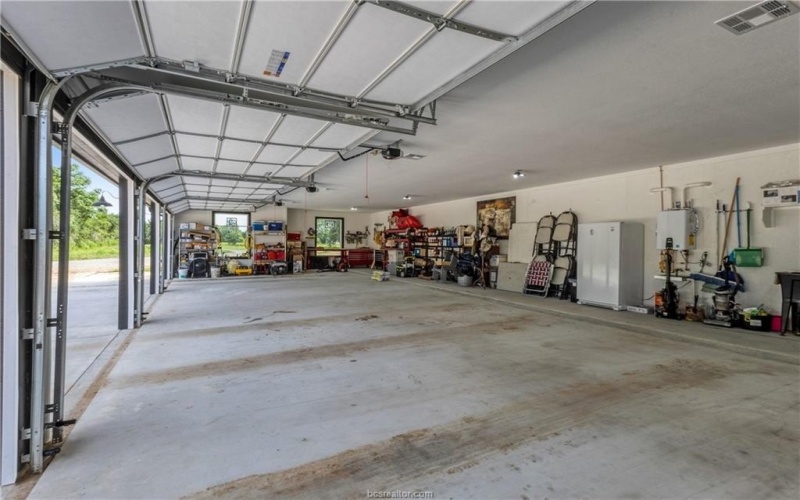 17401 Highway 21 W, North Zulch, TX 77872, 3 Bedrooms Bedrooms, ,3 BathroomsBathrooms,Residential,For Sale,17401 Highway 21 W,0,26003586