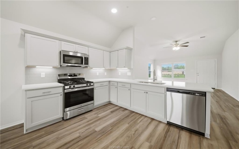 1220 High Street, Navasota, TX 77868, 3 Bedrooms Bedrooms, ,2 BathroomsBathrooms,Residential,For Sale,1220 High Street,0,26004062