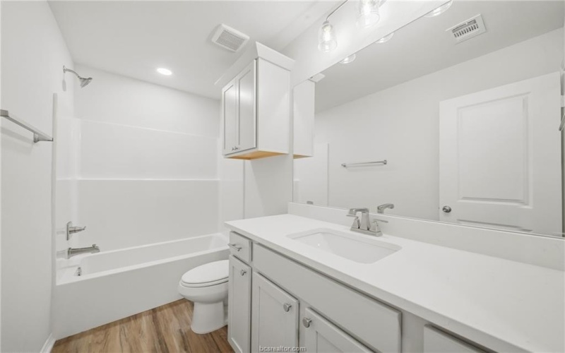 1220 High Street, Navasota, TX 77868, 3 Bedrooms Bedrooms, ,2 BathroomsBathrooms,Residential,For Sale,1220 High Street,0,26004062