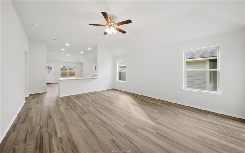 1220 High Street, Navasota, TX 77868, 3 Bedrooms Bedrooms, ,2 BathroomsBathrooms,Residential,For Sale,1220 High Street,0,26004062