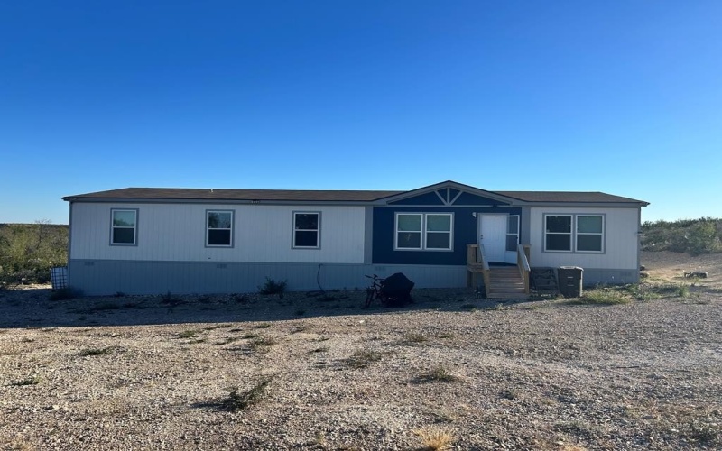 348 Remington, Eagle Pass, TX 78852, 4 Bedrooms Bedrooms, ,2 BathroomsBathrooms,Residential,For Sale,348 Remington,0,83270