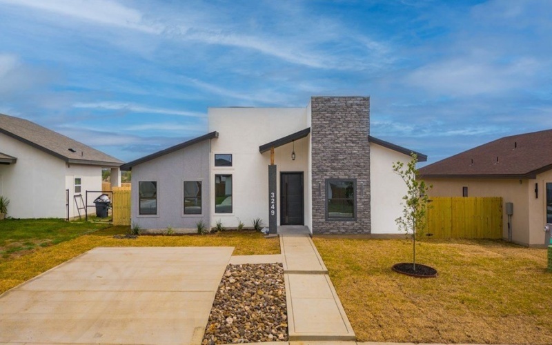 3249 Ethel Dr, Eagle Pass, TX 78852, 3 Bedrooms Bedrooms, ,2 BathroomsBathrooms,Residential,For Sale,3249 Ethel Dr,0,83276