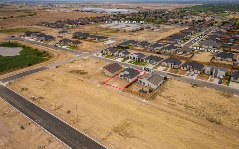 3249 Ethel Dr, Eagle Pass, TX 78852, 3 Bedrooms Bedrooms, ,2 BathroomsBathrooms,Residential,For Sale,3249 Ethel Dr,0,83276