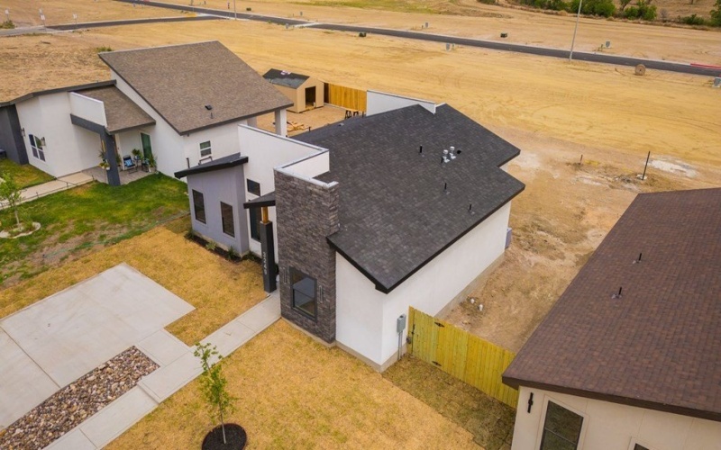 3249 Ethel Dr, Eagle Pass, TX 78852, 3 Bedrooms Bedrooms, ,2 BathroomsBathrooms,Residential,For Sale,3249 Ethel Dr,0,83276