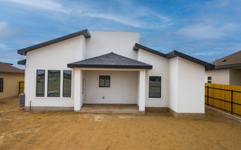 3249 Ethel Dr, Eagle Pass, TX 78852, 3 Bedrooms Bedrooms, ,2 BathroomsBathrooms,Residential,For Sale,3249 Ethel Dr,0,83276