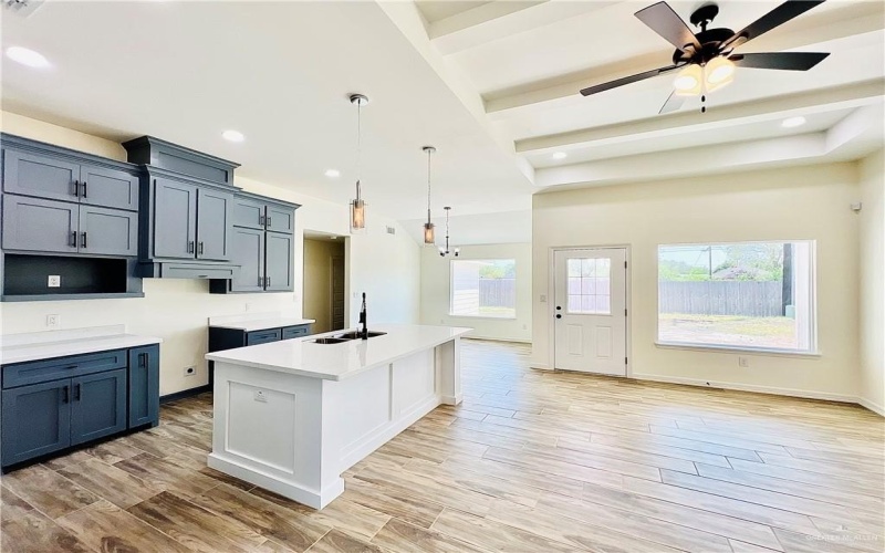 2301 Blue Sky Drive, Weslaco, TX 78596, 3 Bedrooms Bedrooms, ,2 BathroomsBathrooms,Residential,For Sale,2301 Blue Sky Drive,0,500991