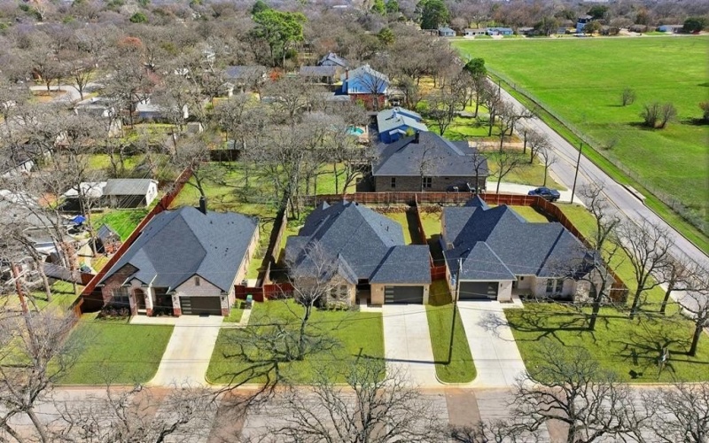 707 Ross Trail, Arlington, TX 76012, 4 Habitaciones Habitaciones , ,2 BañosBaños,Residential,En Venta,707 Ross Trail,0,21185505