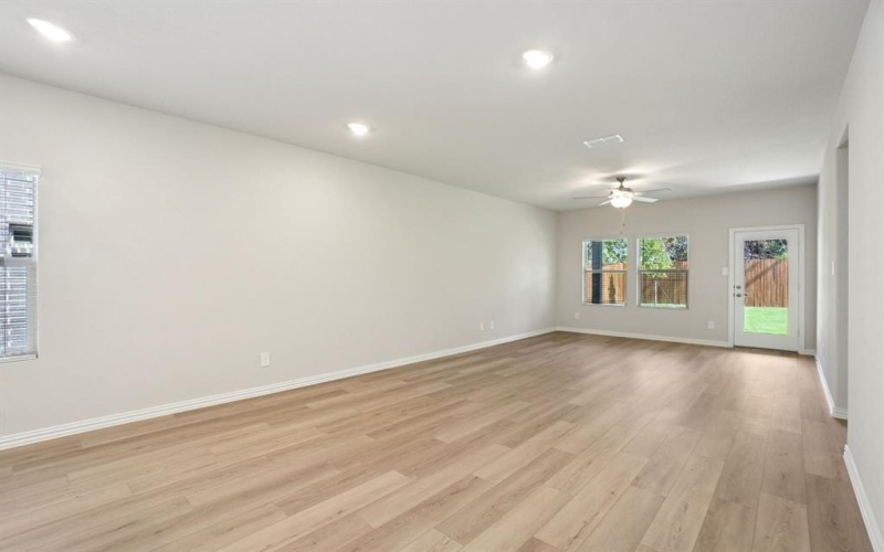 1406 Bridgestone Drive, Princeton, TX 75071, 3 Bedrooms Bedrooms, ,2 BathroomsBathrooms,Residential,For Sale,1406 Bridgestone Drive,0,21227971