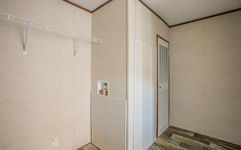 1057 Hopewell Road, Bellevue, TX 76228, 5 Bedrooms Bedrooms, ,2 BathroomsBathrooms,Residential,For Sale,1057 Hopewell Road,0,21228517