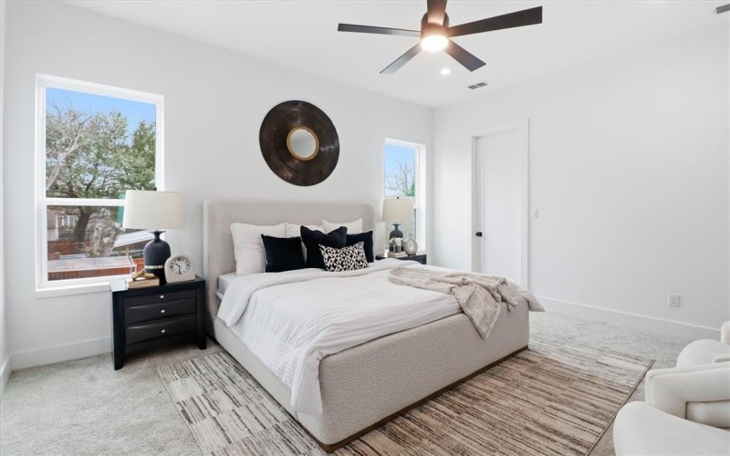 626 Wayne Street, Dallas, TX 75223, 6 Bedrooms Bedrooms, ,5 BathroomsBathrooms,Residential Multi Family,For Sale,626 Wayne Street,0,21229870