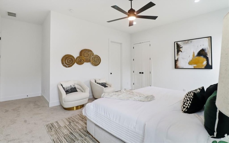 626 Wayne Street, Dallas, TX 75223, 6 Bedrooms Bedrooms, ,5 BathroomsBathrooms,Residential Multi Family,For Sale,626 Wayne Street,0,21229870