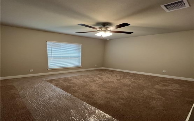 5305 Lyle Place, Bryan, TX 77807, 4 Bedrooms Bedrooms, ,3 BathroomsBathrooms,Residential,For Sale,5305 Lyle Place,25003803