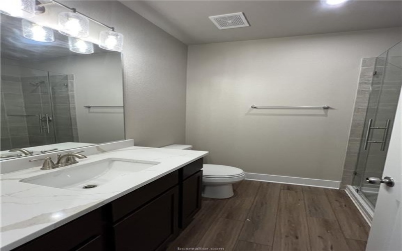 5305 Lyle Place, Bryan, TX 77807, 4 Bedrooms Bedrooms, ,3 BathroomsBathrooms,Residential,For Sale,5305 Lyle Place,25003803
