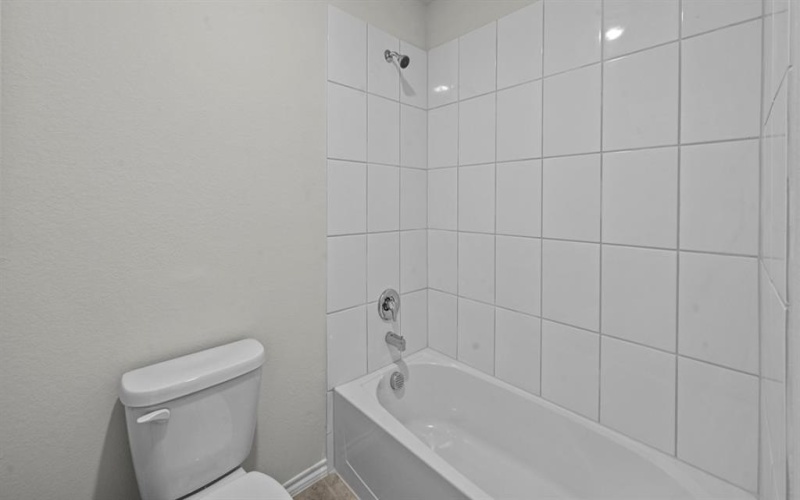 503 English Oak Drive, Josephine, TX 75173, 5 Bedrooms Bedrooms, ,2 BathroomsBathrooms,Residential,For Sale,503 English Oak Drive,0,21230337