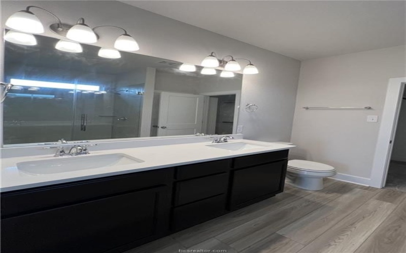 5304 Lyle Place, Bryan, TX 77807, 3 Bedrooms Bedrooms, ,2 BathroomsBathrooms,Residential,For Sale,5304 Lyle Place,25003805