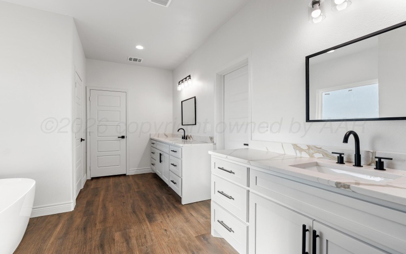 9408 BETHPAGE Avenue, Amarillo, TX 79119, 4 Bedrooms Bedrooms, ,3 BathroomsBathrooms,Residential,For Sale,9408 BETHPAGE Avenue,0,26-2896