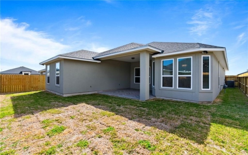 7718 Nadia Drive, Corpus Christi, TX 78414, 4 Bedrooms Bedrooms, ,3 BathroomsBathrooms,Residential,For Sale,7718 Nadia Drive,0,474480