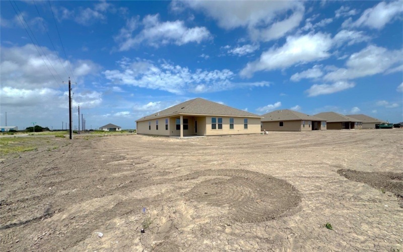 870 Fisher's Island Circle, Corpus Christi, TX 78415, 5 Bedrooms Bedrooms, ,3 BathroomsBathrooms,Residential,For Sale,870 Fisher's Island Circle,0,474503