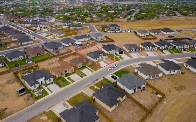 3222 Ethel Dr, Eagle Pass, TX 78852, 3 Bedrooms Bedrooms, ,2 BathroomsBathrooms,Residential,For Sale,3222 Ethel Dr,0,83277