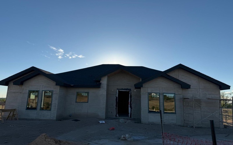 2283 Rio Sabinas Dr., Eagle Pass, TX 78852, 3 Bedrooms Bedrooms, ,2 BathroomsBathrooms,Residential,For Sale,2283 Rio Sabinas Dr.,0,83278