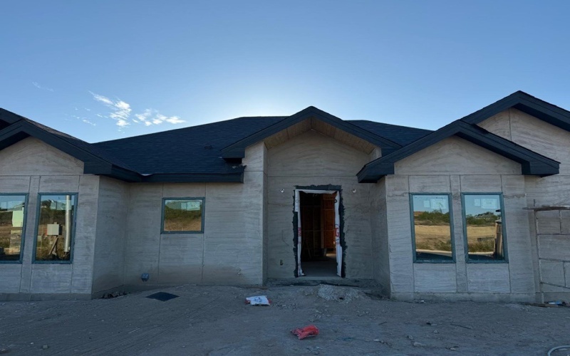 2283 Rio Sabinas Dr., Eagle Pass, TX 78852, 3 Bedrooms Bedrooms, ,2 BathroomsBathrooms,Residential,For Sale,2283 Rio Sabinas Dr.,0,83278