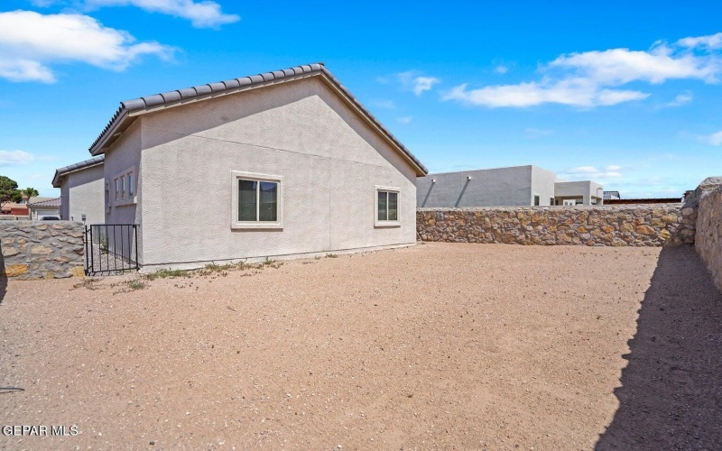 14352 BILL LAZOR Parkway, El Paso, TX 79928, 4 Bedrooms Bedrooms, ,2 BathroomsBathrooms,Residential,For Sale,14352 BILL LAZOR Parkway,0,941687