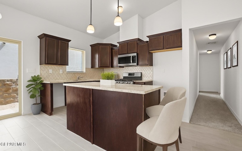 14352 BILL LAZOR Parkway, El Paso, TX 79928, 4 Bedrooms Bedrooms, ,2 BathroomsBathrooms,Residential,For Sale,14352 BILL LAZOR Parkway,0,941687