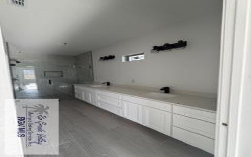 6148 MACKENNA DR, BROWNSVILLE, TX 78526, 3 Bedrooms Bedrooms, ,2 BathroomsBathrooms,Residential,For Sale,6148 MACKENNA DR,0,29775291