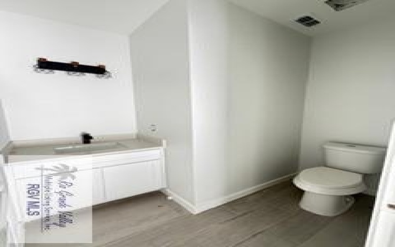 6148 MACKENNA DR, BROWNSVILLE, TX 78526, 3 Bedrooms Bedrooms, ,2 BathroomsBathrooms,Residential,For Sale,6148 MACKENNA DR,0,29775291