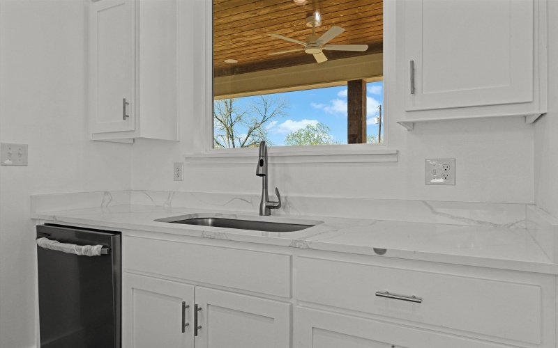 324 County Road 2204D, Tatum, TX 75691, 4 Bedrooms Bedrooms, ,2 BathroomsBathrooms,Residential,For Sale,324 County Road 2204D,0,20262407