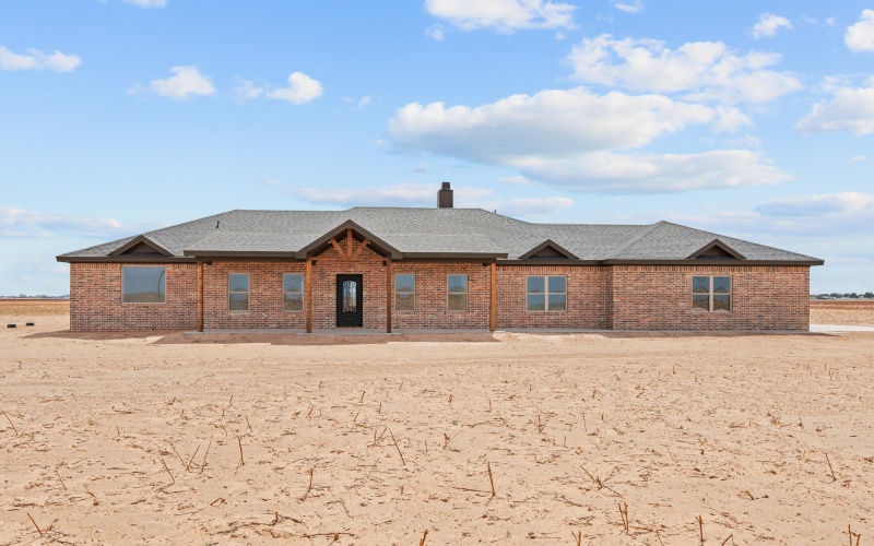 5423 County Road 6100, Lubbock, TX 79415, 4 Bedrooms Bedrooms, ,2 BathroomsBathrooms,Residential,For Sale,5423 County Road 6100,0,202604498