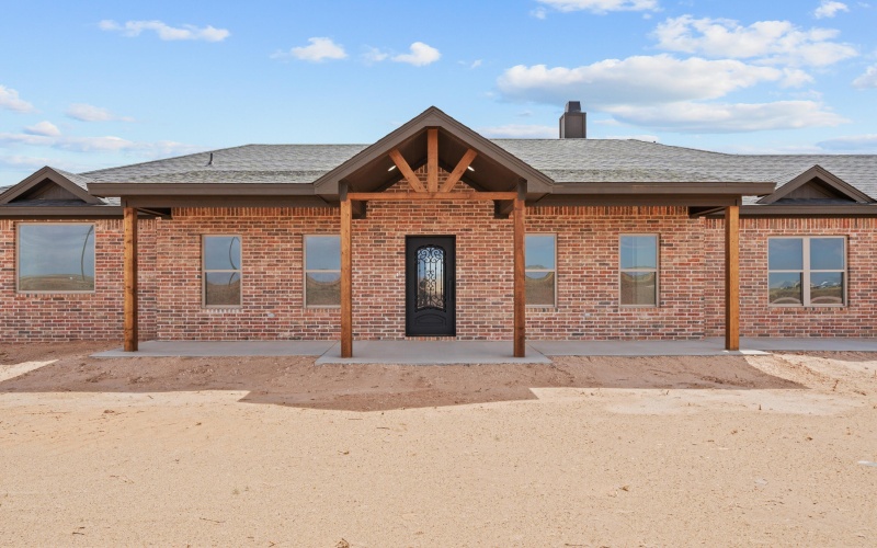 5423 County Road 6100, Lubbock, TX 79415, 4 Bedrooms Bedrooms, ,2 BathroomsBathrooms,Residential,For Sale,5423 County Road 6100,0,202604498