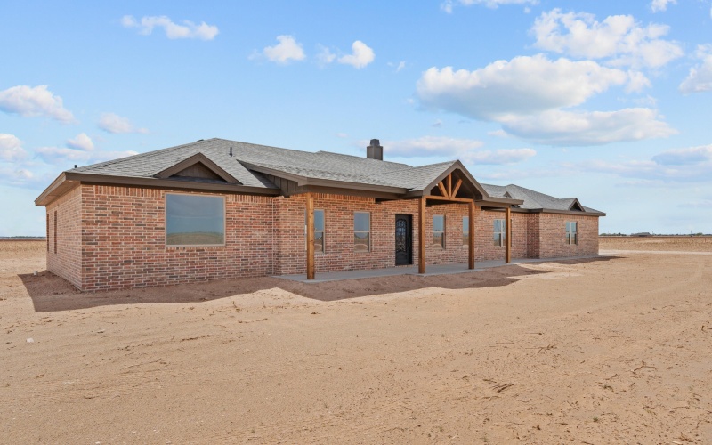 5423 County Road 6100, Lubbock, TX 79415, 4 Bedrooms Bedrooms, ,2 BathroomsBathrooms,Residential,For Sale,5423 County Road 6100,0,202604498