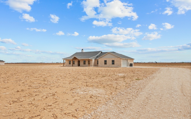5421 County Road 6100, Lubbock, TX 79415, 3 Bedrooms Bedrooms, ,2 BathroomsBathrooms,Residential,For Sale,5421 County Road 6100,0,202604501