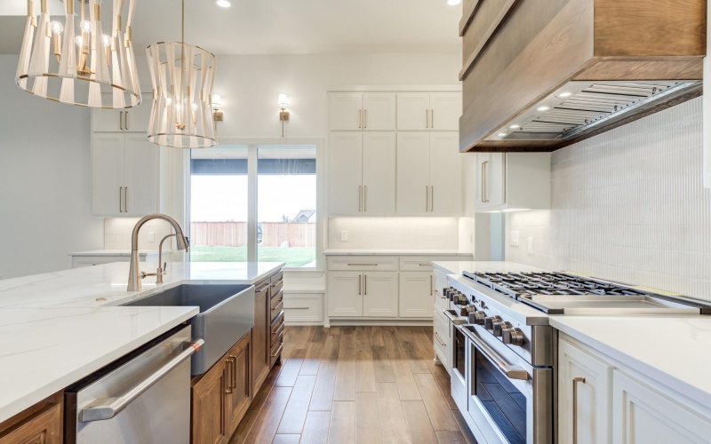 7710 46th Street, Lubbock, TX 79407, 4 Bedrooms Bedrooms, ,6 BathroomsBathrooms,Residential,For Sale,7710 46th Street,0,202604506