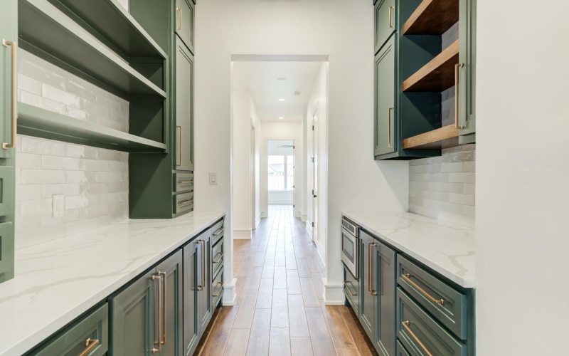 7710 46th Street, Lubbock, TX 79407, 4 Bedrooms Bedrooms, ,6 BathroomsBathrooms,Residential,For Sale,7710 46th Street,0,202604506