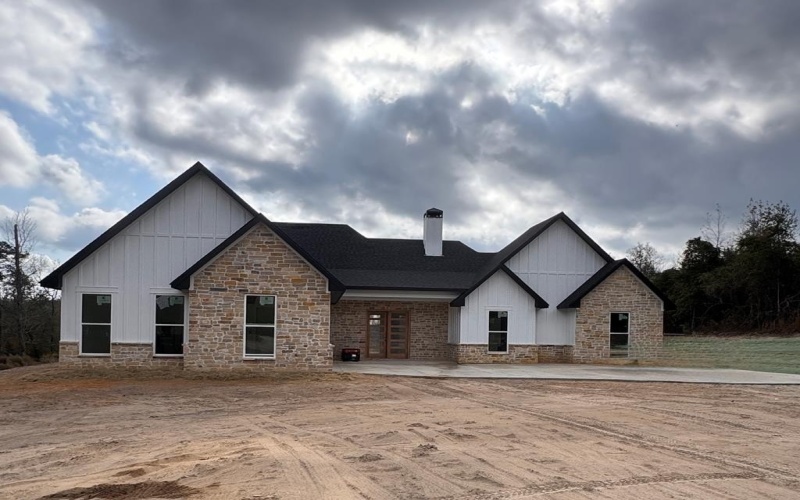 6181 Hwy 7W, Nacogdoches, TX 75695, 3 Bedrooms Bedrooms, ,2 BathroomsBathrooms,Residential,For Sale,6181 Hwy 7W,0,22501984