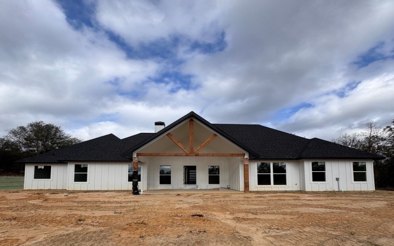 6181 Hwy 7W, Nacogdoches, TX 75695, 3 Bedrooms Bedrooms, ,2 BathroomsBathrooms,Residential,For Sale,6181 Hwy 7W,0,22501984