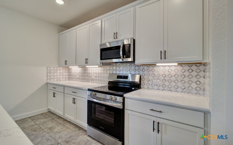 960 Tornado Ridge, New Braunfels, TX 78130, 5 Bedrooms Bedrooms, ,3 BathroomsBathrooms,Residential,For Sale,960 Tornado Ridge,0,609889