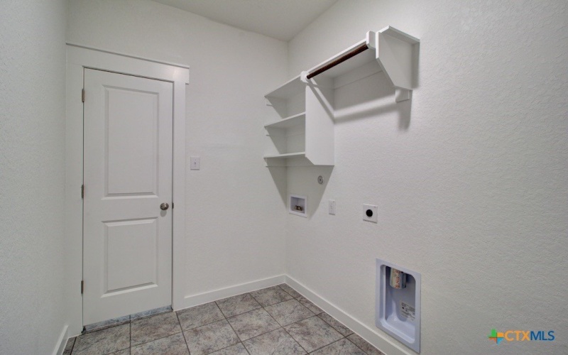 960 Tornado Ridge, New Braunfels, TX 78130, 5 Bedrooms Bedrooms, ,3 BathroomsBathrooms,Residential,For Sale,960 Tornado Ridge,0,609889