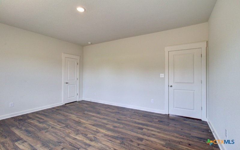 956 Tornando Ridge, New Braunfels, TX 78130, 4 Bedrooms Bedrooms, ,2 BathroomsBathrooms,Residential,For Sale,956 Tornando Ridge,0,609891