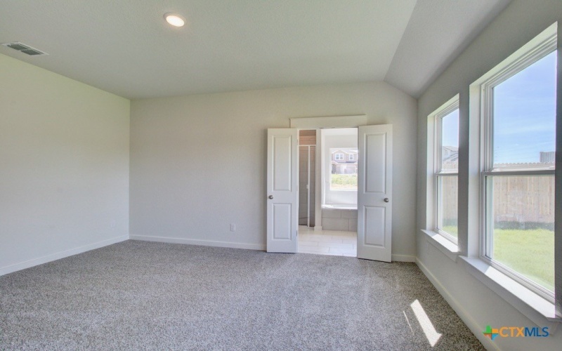 956 Tornando Ridge, New Braunfels, TX 78130, 4 Bedrooms Bedrooms, ,2 BathroomsBathrooms,Residential,For Sale,956 Tornando Ridge,0,609891