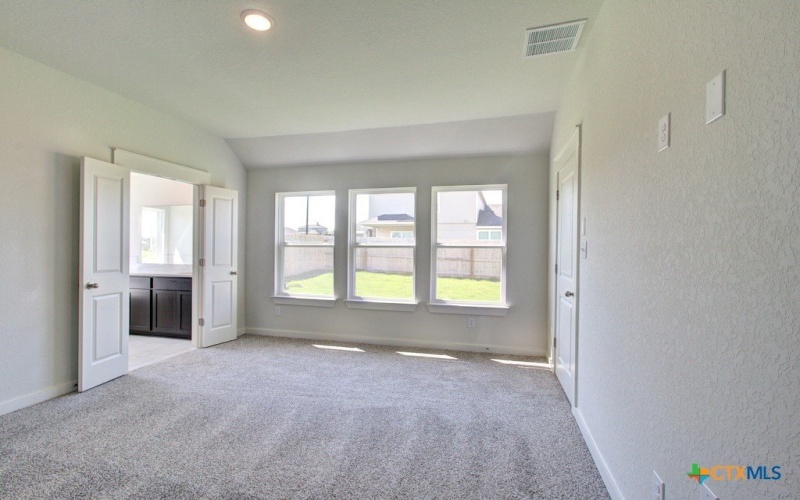 956 Tornando Ridge, New Braunfels, TX 78130, 4 Bedrooms Bedrooms, ,2 BathroomsBathrooms,Residential,For Sale,956 Tornando Ridge,0,609891