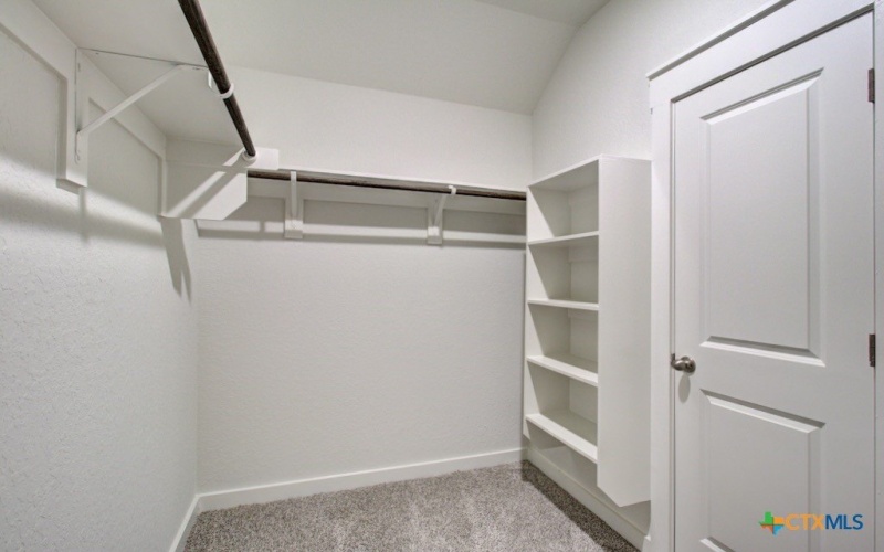 956 Tornando Ridge, New Braunfels, TX 78130, 4 Bedrooms Bedrooms, ,2 BathroomsBathrooms,Residential,For Sale,956 Tornando Ridge,0,609891