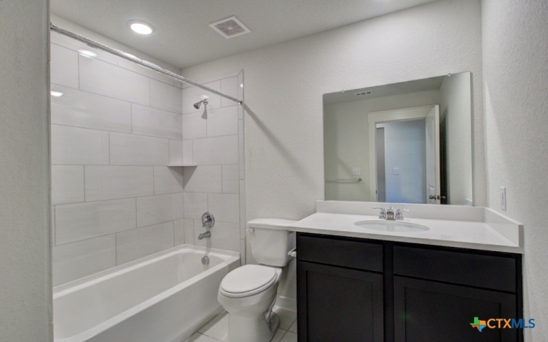 956 Tornando Ridge, New Braunfels, TX 78130, 4 Bedrooms Bedrooms, ,2 BathroomsBathrooms,Residential,For Sale,956 Tornando Ridge,0,609891