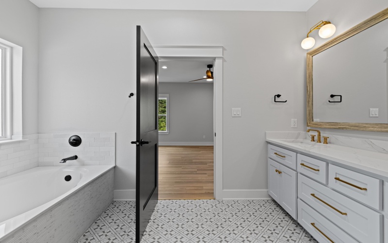 125 CR 387D, Henderson, TX 75654, 3 Bedrooms Bedrooms, ,2 BathroomsBathrooms,Residential,For Sale,125 CR 387D,0,20262439