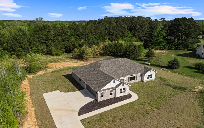 125 CR 387D, Henderson, TX 75654, 3 Bedrooms Bedrooms, ,2 BathroomsBathrooms,Residential,For Sale,125 CR 387D,0,20262439