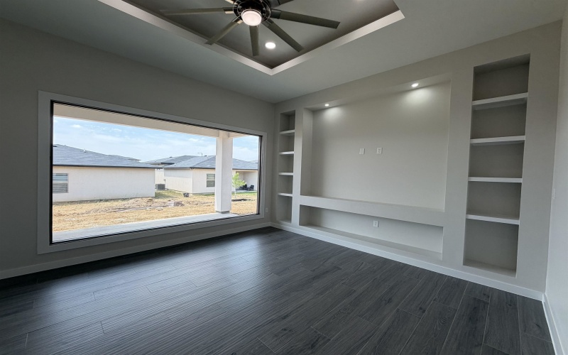 1017 Noyola Loop, Laredo, TX 78046, 3 Bedrooms Bedrooms, ,2 BathroomsBathrooms,Residential,For Sale,1017 Noyola Loop,0,20261618